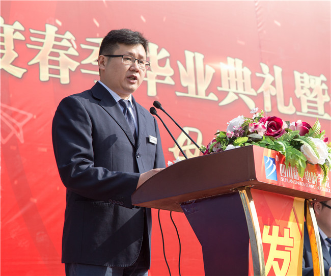畢業(yè)了：感恩母校，放飛夢(mèng)想！